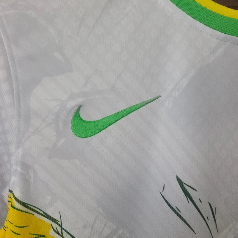 Camisa Brasil Edição especial Nike Torcedor 2024/25 Masculino Branco